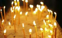 What and how to light candles at a church?